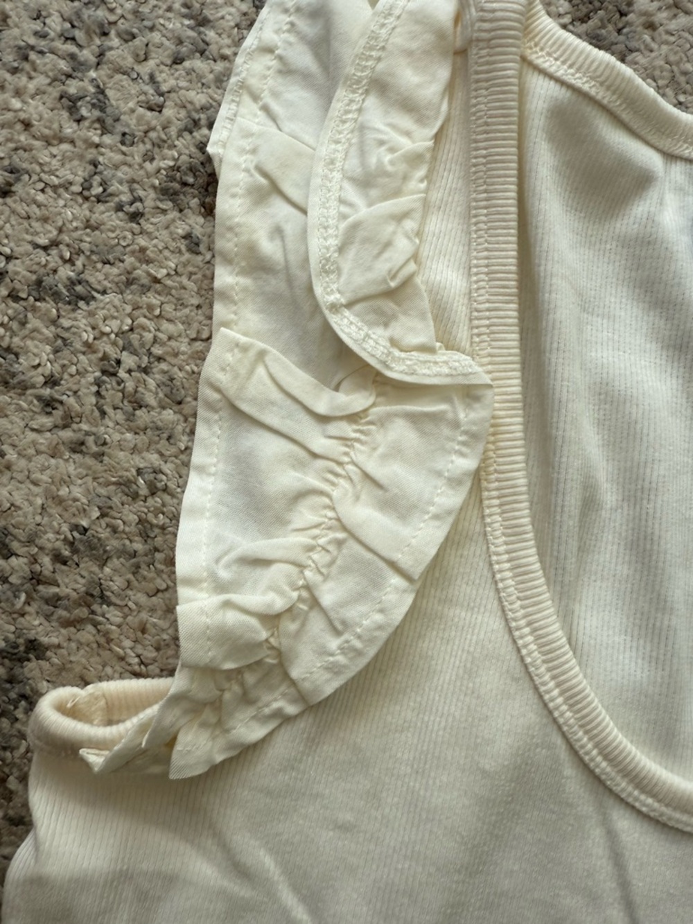 Old Navy Ruffle Ribbed Tank Medium - Picture 3 of 7